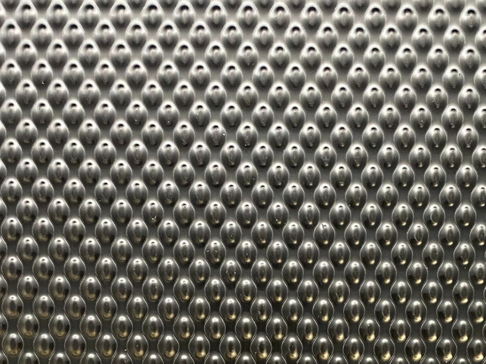 6WL wafelplaat RVS met donkere PVD Black-TiN coating én Clear nanoINOX-beschermlaag, gematteerde basis