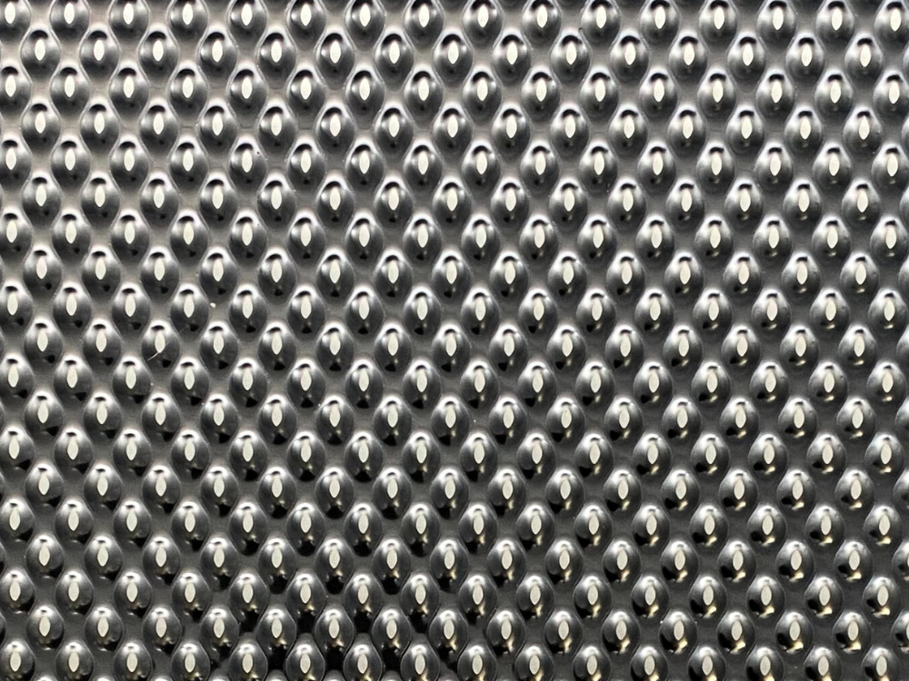 6WL wafelplaat RVS met donkere PVD Black-TiN coating op Super Mirror No.8-basis